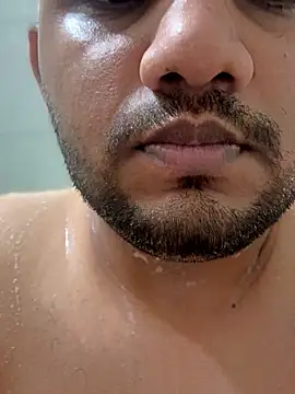 ved240 online show from February 15, 10:58 am