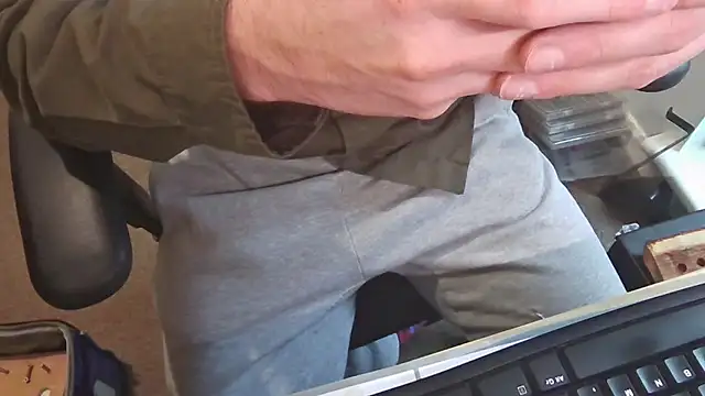 an4y8ot online show from November 27, 9:22 am