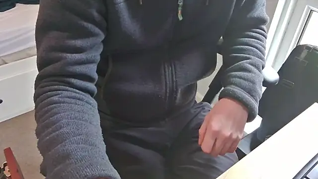 an4y8ot online show from March 17, 11:13 am