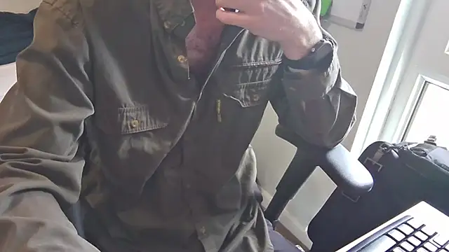 an4y8ot online show from March 27, 9:32 am