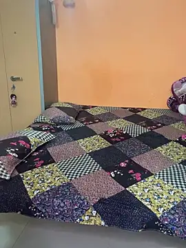 Black baby online show from December 3, 12:51 am