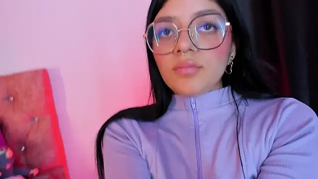 Snapshot of lana_dol chatting on February 7, 6:13 pm lana dol online show from February 7, 6:13 pm