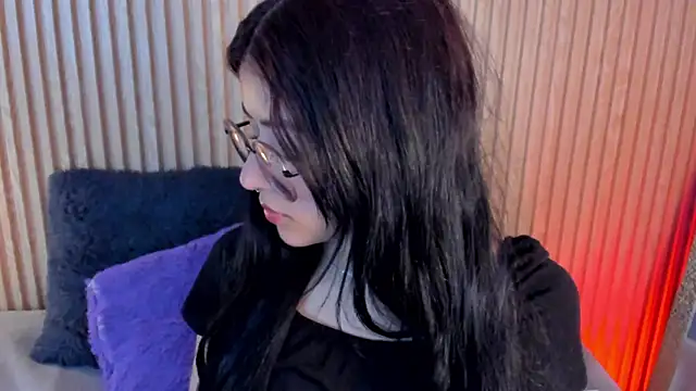 lana dol online show from October 21, 1:23 pm