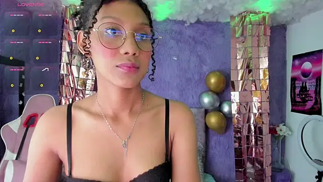 allis0n ik online show from March 14, 3:04 am