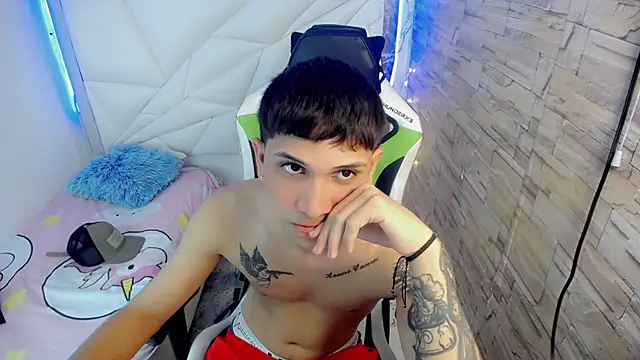 Brayan lopezz online show from January 21, 3:54 pm