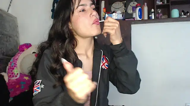 skinny sweet2411 online show from November 15, 4:54 am