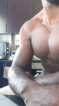 MIGHTY MAGNUM online show from January 24, 10:53 am