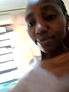 Beee25 online show from December 1, 8:52 am