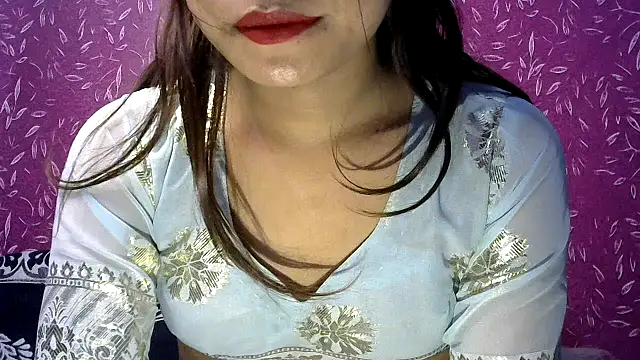 Snapshot of sanjana-77 chatting on January 21, 5:09 pm sanjana-77 online show from January 21, 5:09 pm