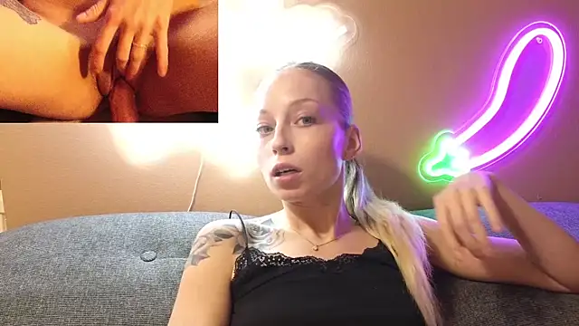 Hr Frk Olsen online show from January 1, 11:07 pm