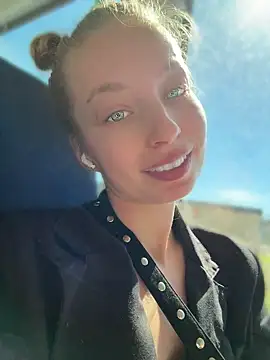 Hr Frk Olsen online show from April 27, 10:35 am