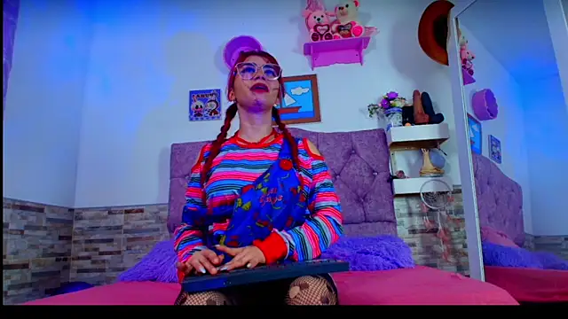 Melannytaylor online show from October 30, 9:04 pm