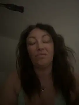 Snapshot of Niniix chatting on February 22, 1:18 am Niniix online show from February 22, 1:18 am