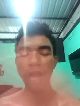 Reynold2608 online show from April 11, 4:33 pm