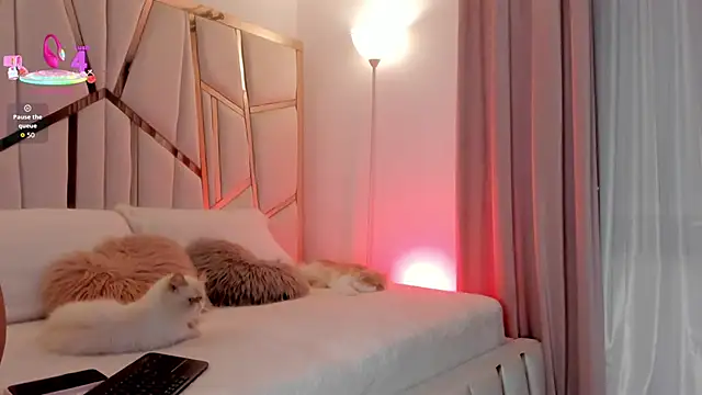 susan powell online show from April 23, 12:45 am