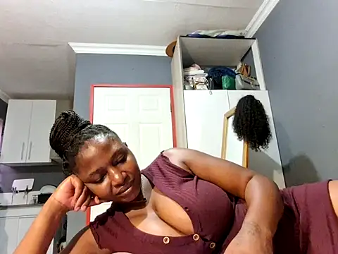 EbonyRose9 online show from February 18, 1:22 pm
