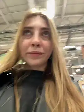 Snapshot of Sunny___Bunny chatting on November 14, 9:08 am Sunny Bunny online show from November 14, 9:08 am