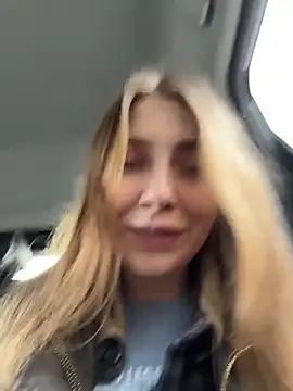 Sunny   Bunny online show from March 14, 1:16 pm