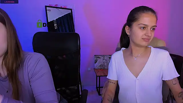 Snapshot of pure_radiance1 chatting on October 13, 12:49 pm pure radiance1 online show from October 13, 12:49 pm