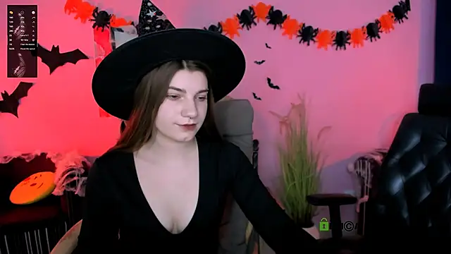 Snapshot of pure_radiance1 chatting on October 24, 9:06 am pure radiance1 online show from October 24, 9:06 am