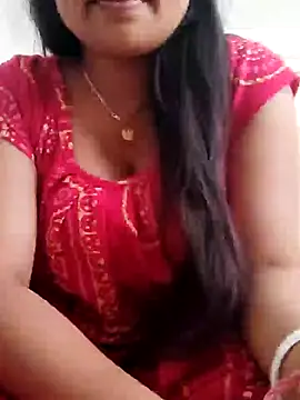 Snapshot of Priya_2222 chatting on February 10, 6:09 am Priya 2222 online show from February 10, 6:09 am