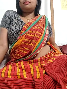Snapshot of Priya_2222 chatting on February 28, 5:04 pm Priya 2222 online show from February 28, 5:04 pm