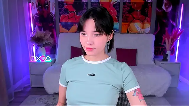 as1an girlfriend online show from November 20, 6:24 am