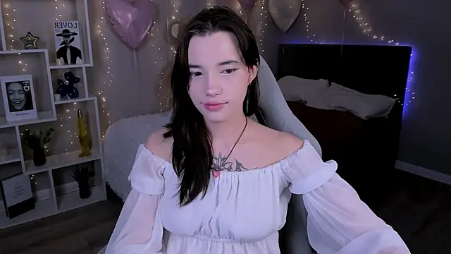 as1an girlfriend online show from March 5, 2:40 am