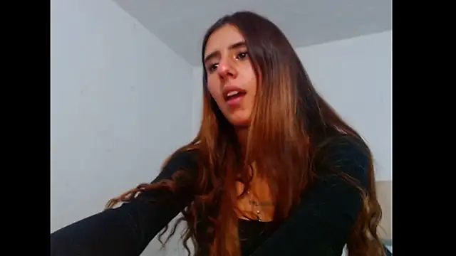 Snapshot of Pearl_amethyst chatting on February 4, 4:48 am Pearl amethyst online show from February 4, 4:48 am