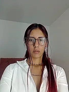 Snapshot of Pearl_amethyst chatting on November 25, 3:06 am Pearl amethyst online show from November 25, 3:06 am