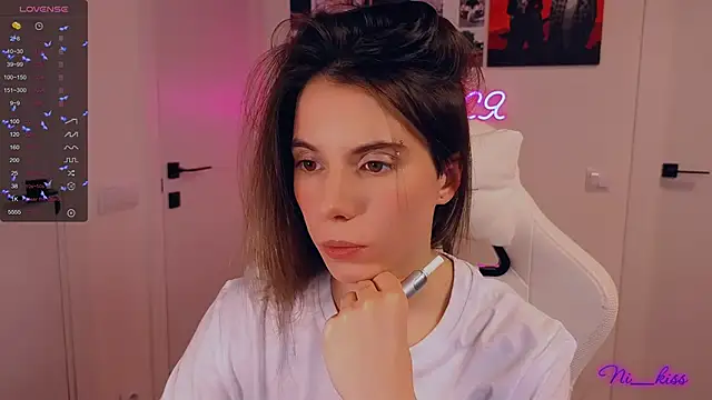  ni kiss online show from November 23, 7:13 pm