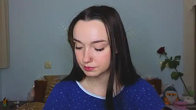 Wild Sophie  online show from December 30, 9:19 pm