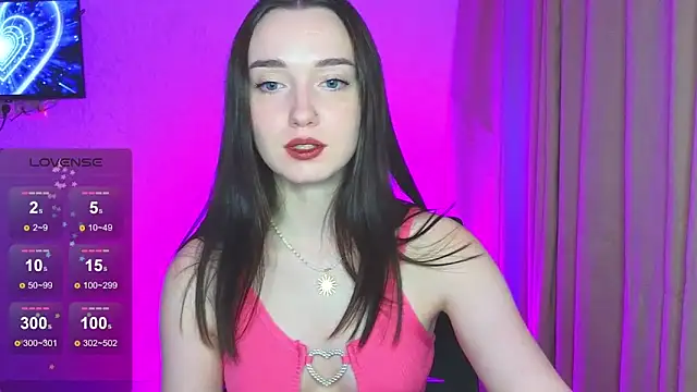 Wild Sophie  online show from February 9, 5:43 pm
