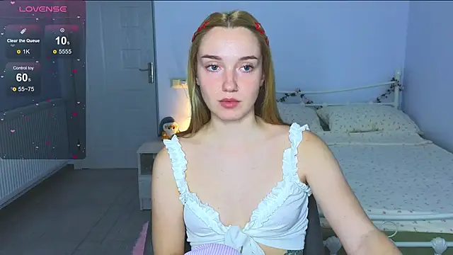 Wild Sophie  online show from October 11, 5:22 pm