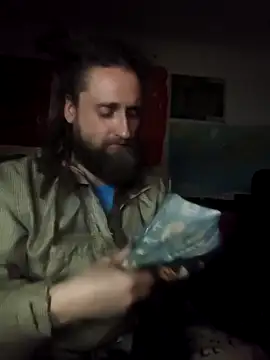 Snapshot of Ozomitro chatting on February 2, 9:02 pm Ozomitro online show from February 2, 9:02 pm