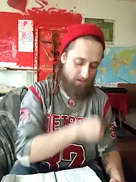 Snapshot of Ozomitro chatting on February 5, 2:11 pm Ozomitro online show from February 5, 2:11 pm