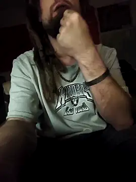 Snapshot of Ozomitro chatting on February 24, 10:08 pm Ozomitro online show from February 24, 10:08 pm