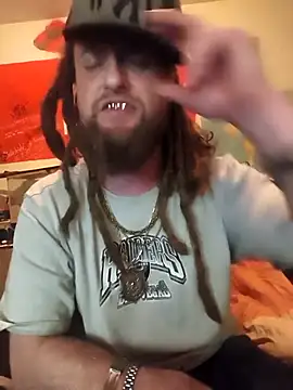 Snapshot of Ozomitro chatting on February 27, 7:14 pm Ozomitro online show from February 27, 7:14 pm