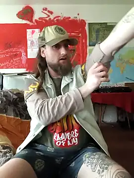 Snapshot of Ozomitro chatting on March 1, 1:02 pm Ozomitro online show from March 1, 1:02 pm