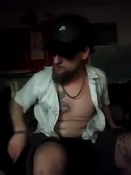 Ozomitro online show from March 4, 8:37 pm