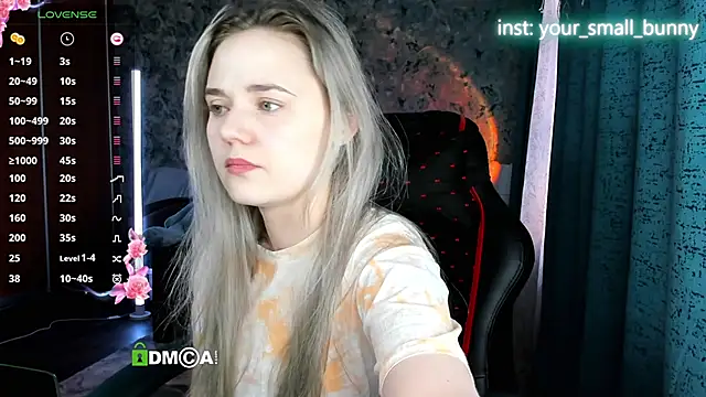 Your small bunny online show from April 14, 2:06 am