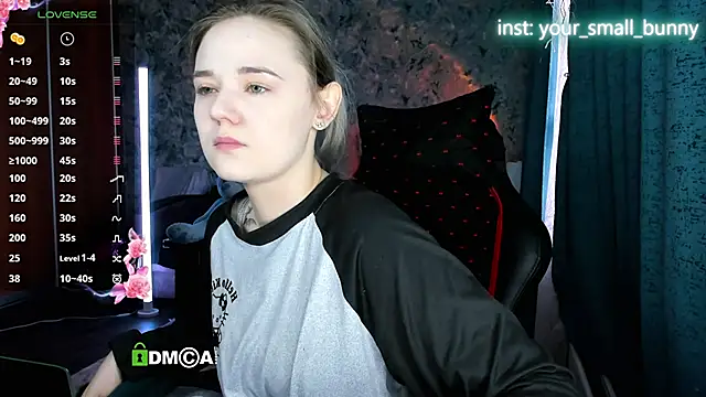 Your small bunny online show from April 17, 2:03 am