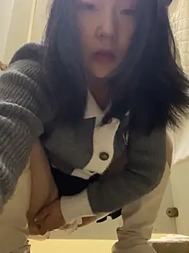 Snapshot of Xixi-Gala chatting on December 4, 4:32 am Xixi-Gala online show from December 4, 4:32 am