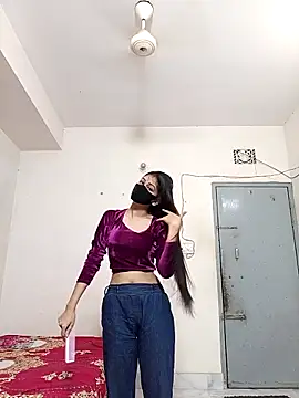 Snapshot of Tisha-01 chatting on April 11, 2:27 am Tisha-01 online show from April 11, 2:27 am