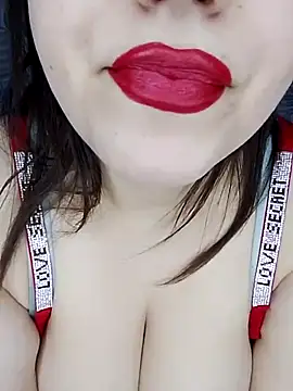 Snapshot of sexy-mariya chatting on October 11, 7:56 pm sexy-mariya online show from October 11, 7:56 pm