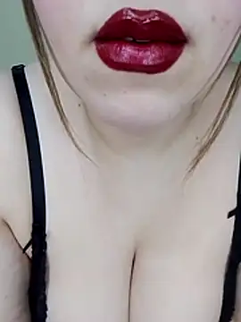 Snapshot of sexy-mariya chatting on February 23, 7:11 pm sexy-mariya online show from February 23, 7:11 pm