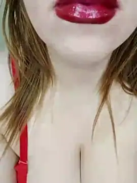 Snapshot of sexy-mariya chatting on March 3, 4:07 am sexy-mariya online show from March 3, 4:07 am