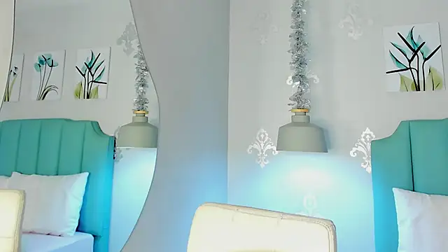 Snapshot of Khenta_Michells chatting on March 10, 1:10 pm Khenta Michells online show from March 10, 1:10 pm