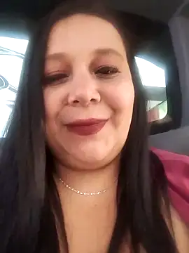 Snapshot of sara_pineros chatting on January 25, 10:07 pm sara pineros online show from January 25, 10:07 pm