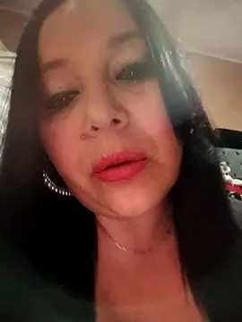 Snapshot of sara_pineros chatting on October 2, 8:49 pm sara pineros online show from October 2, 8:49 pm